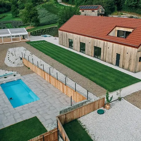 Sivkin Oddih Z Jacuzzi & Savna Appartement *